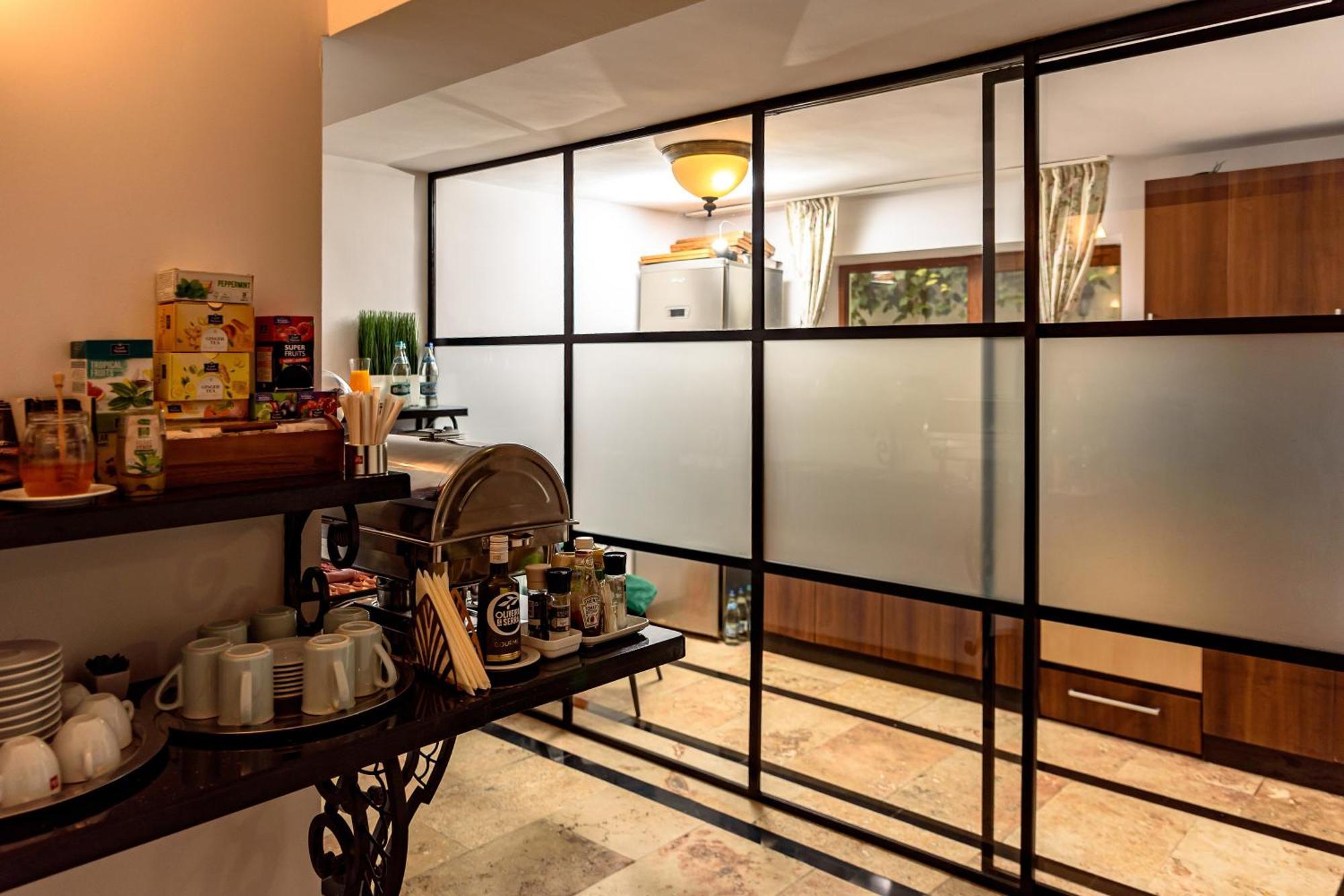 Vila Sarada Boutique 德瓦 外观 照片